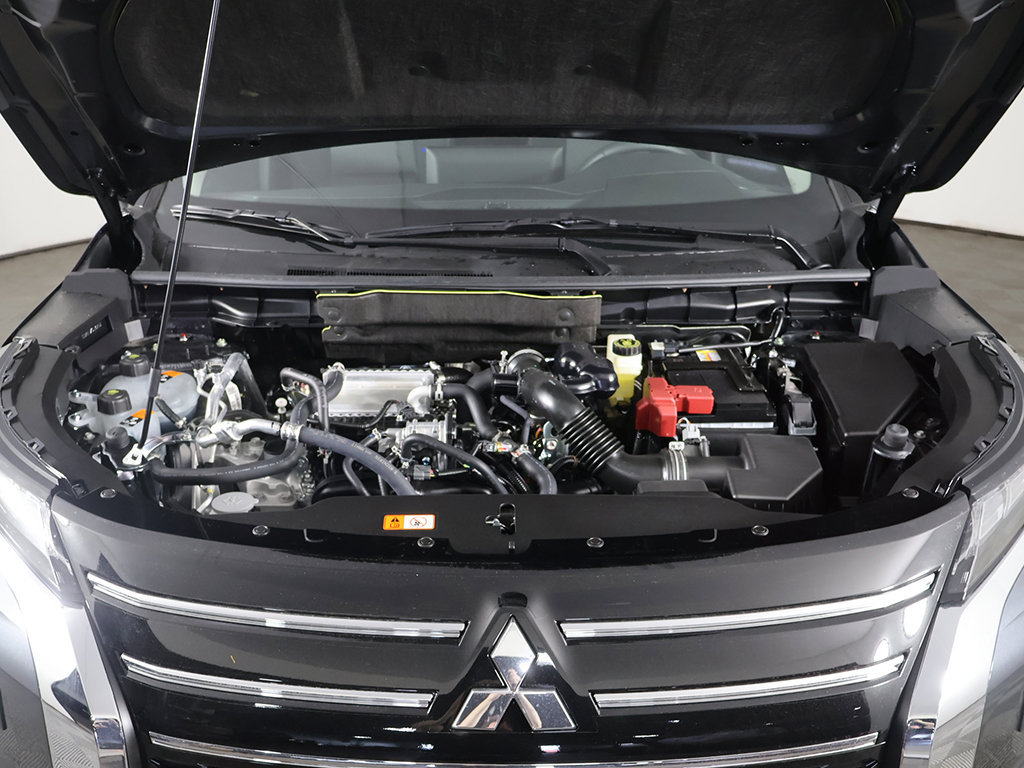 New 2026 Mitsubishi Outlander ES AWD/4WD image 19