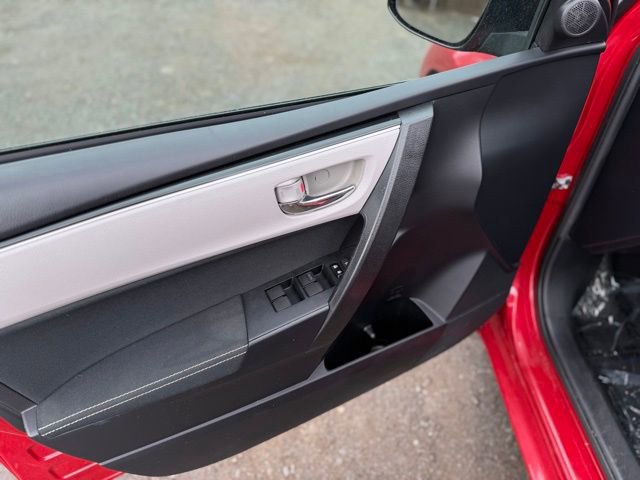 Used 2017 Toyota Corolla LE w/ Carpet Mat Package (TMS) image 15