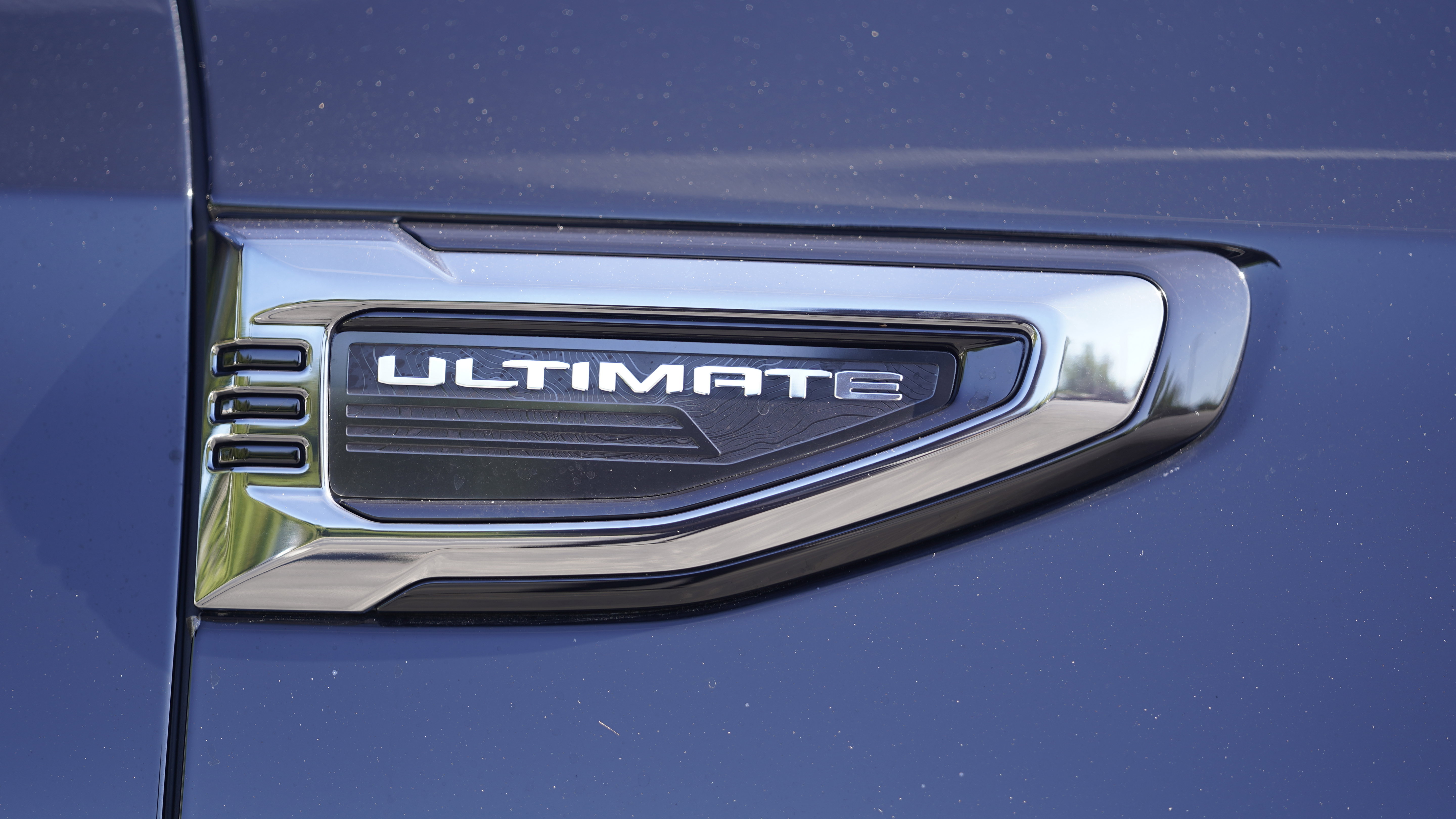 Used 2025 GMC Yukon XL Denali Ultimate AWD/4WD image 43