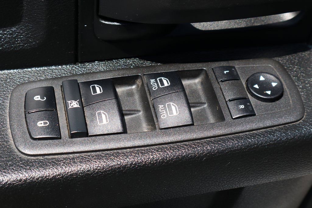 Used 2022 RAM 3500 Tradesman w/ Chrome Appearance Group image 18