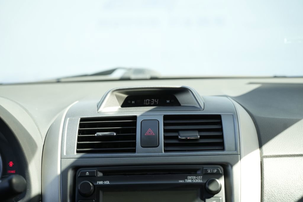 Used 2012 Toyota Corolla S FWD image 35