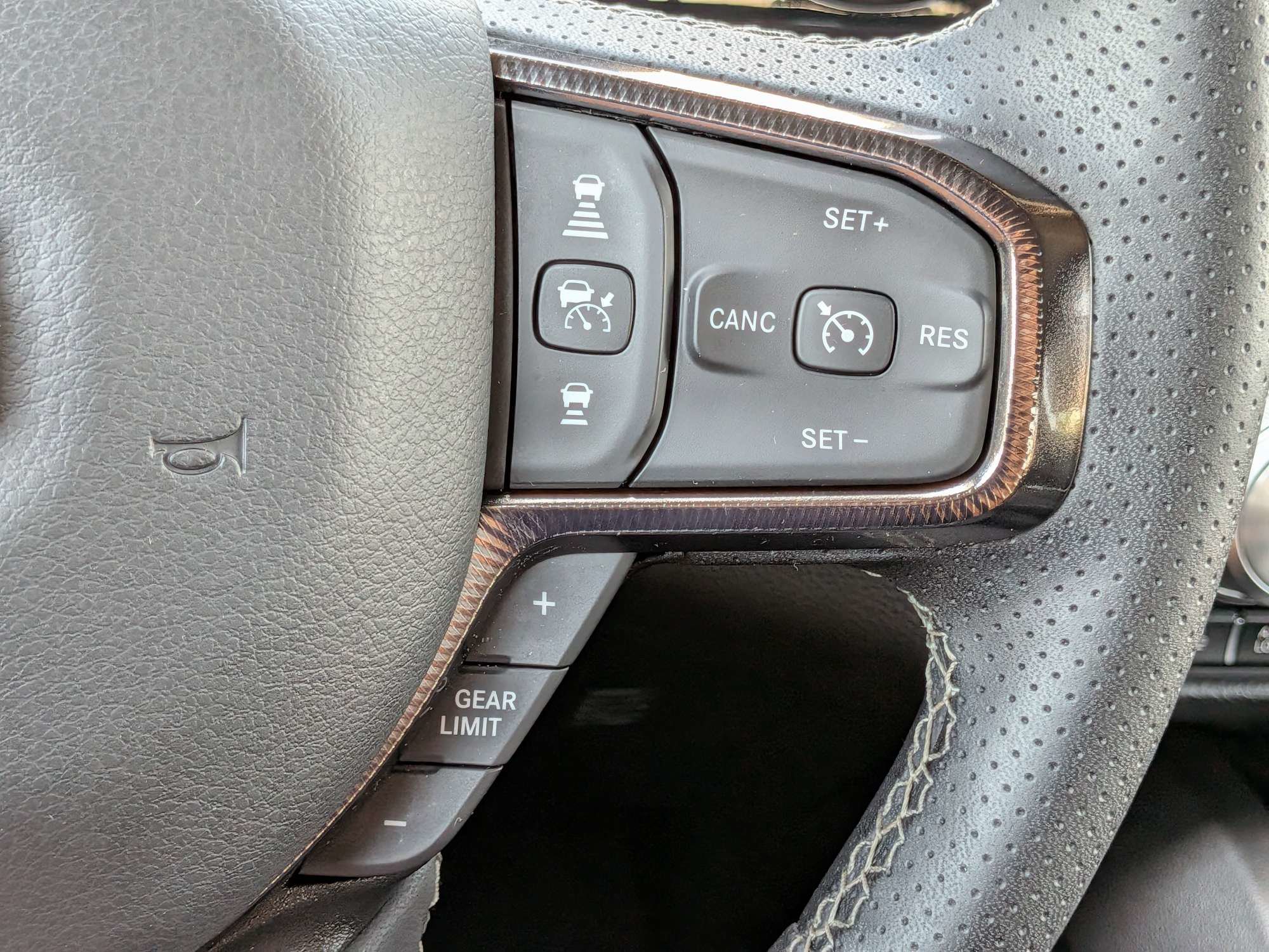 Used 2025 RAM 1500 Rebel w/ Rebel Level 2 Equipment Group AWD/4WD image 33