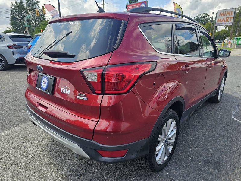 Used 2019 Ford Escape SEL AWD/4WD image 5