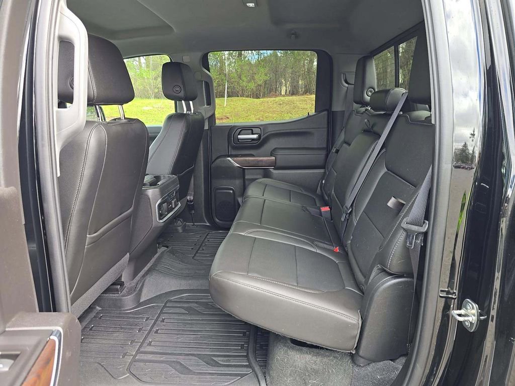 Used 2020 GMC Sierra 1500 SLT w/ SLT Premium Plus Package AWD/4WD image 6