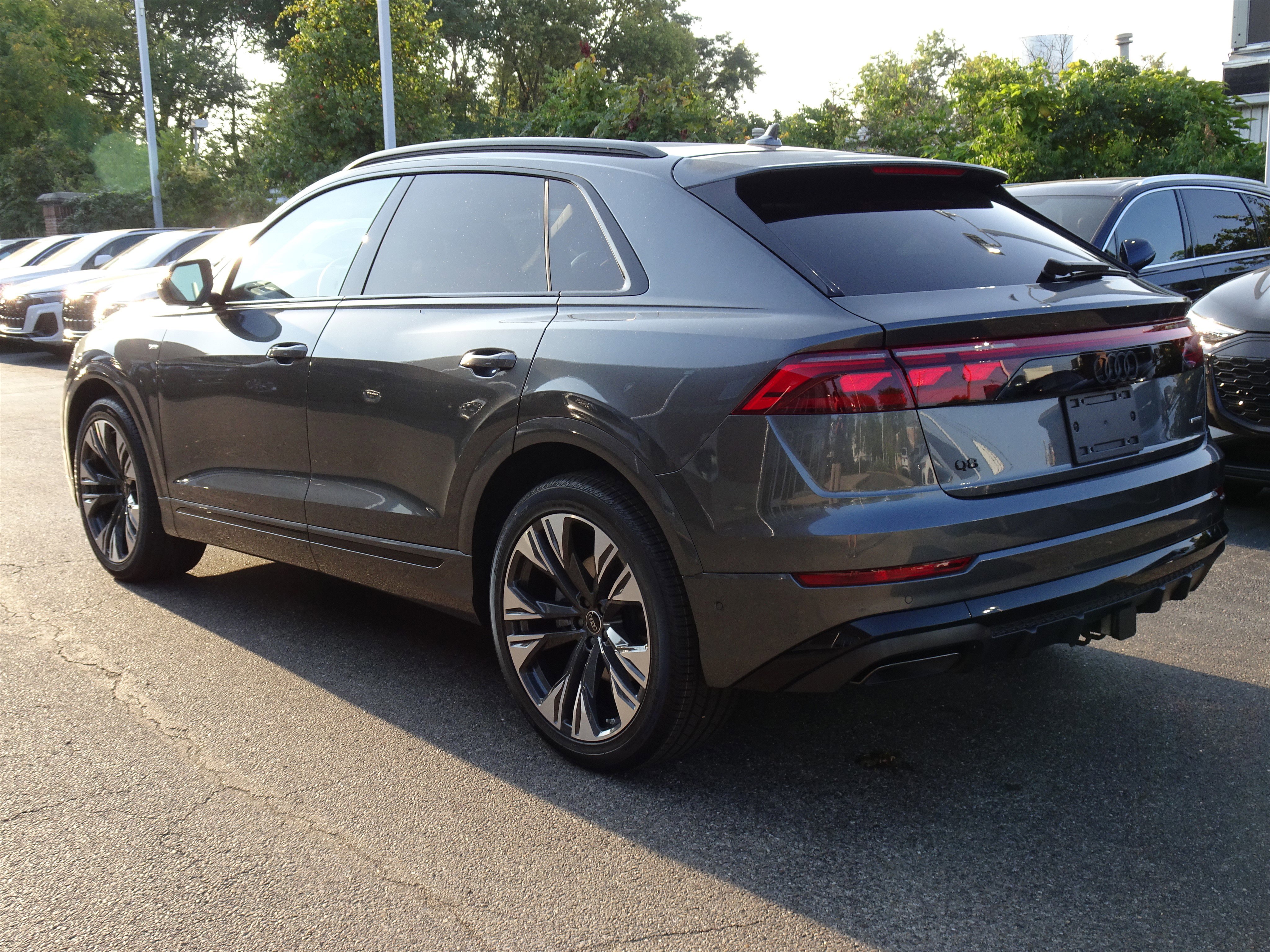 New 2026 Audi Q8 Prestige image 3