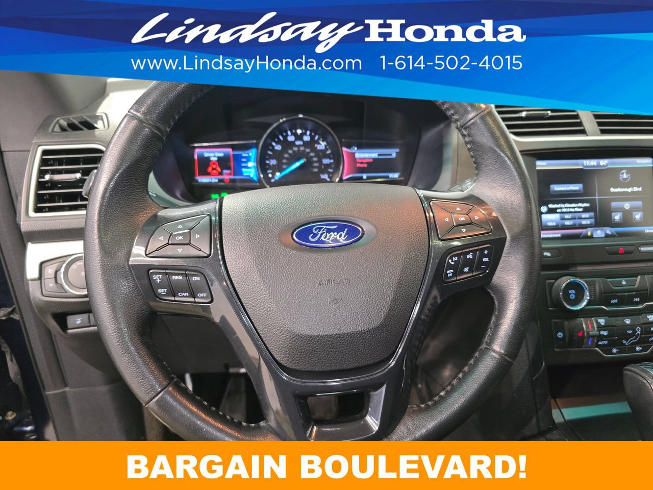 Used 2016 Ford Explorer XLT w/ Equipment Group 202A AWD/4WD image 16