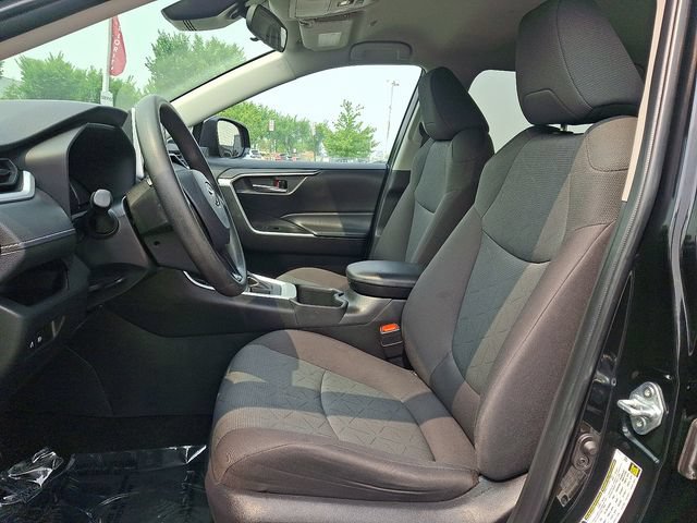 Used 2024 Toyota RAV4 XLE AWD/4WD image 13
