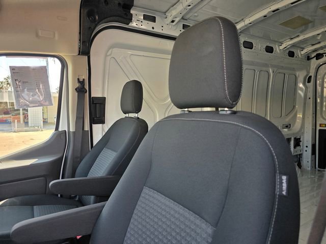 Certified 2023 Ford E-Transit Medium Roof image 9