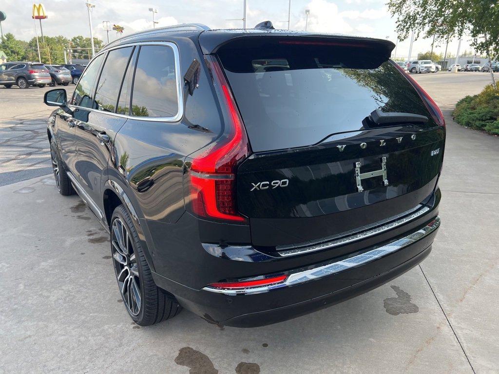 New 2026 Volvo XC90 B6 Plus image 3