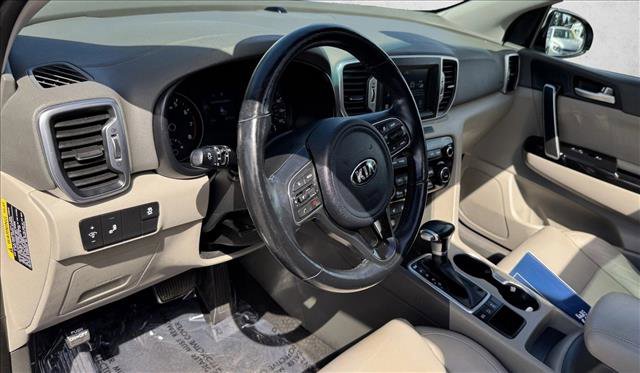 Used 2019 Kia Sportage EX w/ EX Premium Package image 12