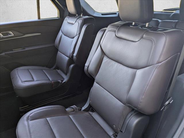 New 2026 Ford Explorer Platinum image 16