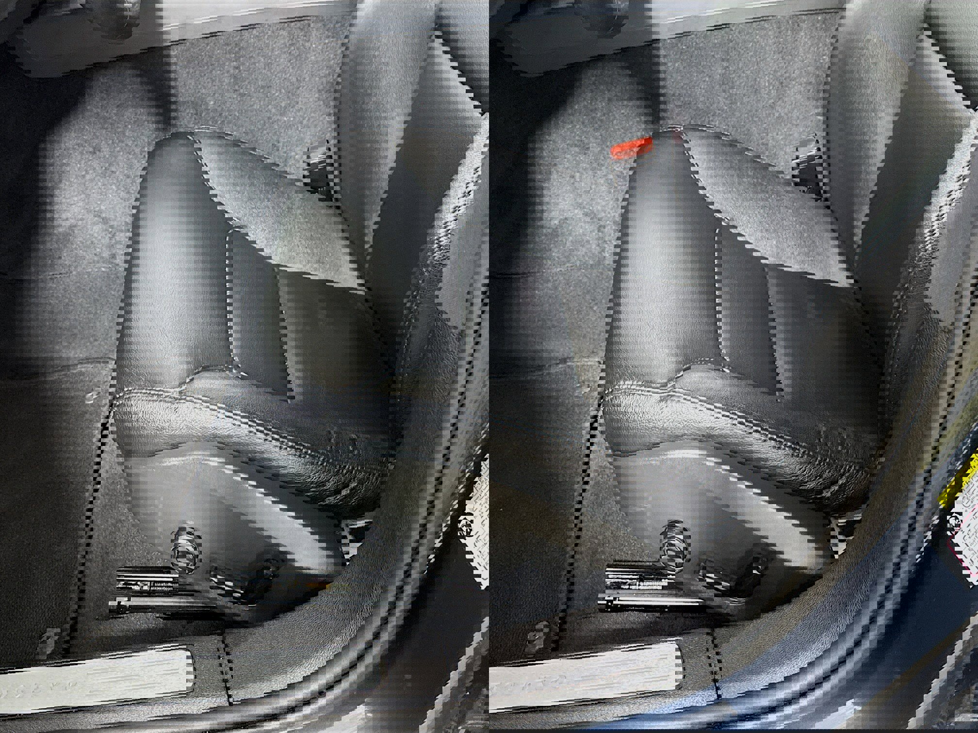 Used 2024 Volvo S60 B5 Core image 20