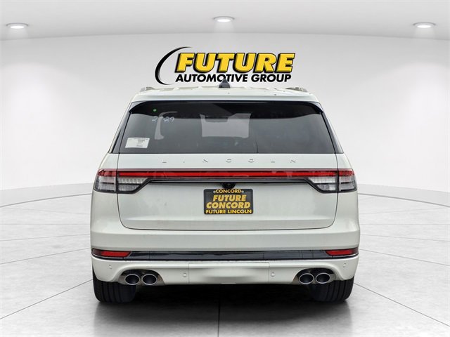 New 2025 Lincoln Aviator Reserve w/ Equipment Group 201A image 4