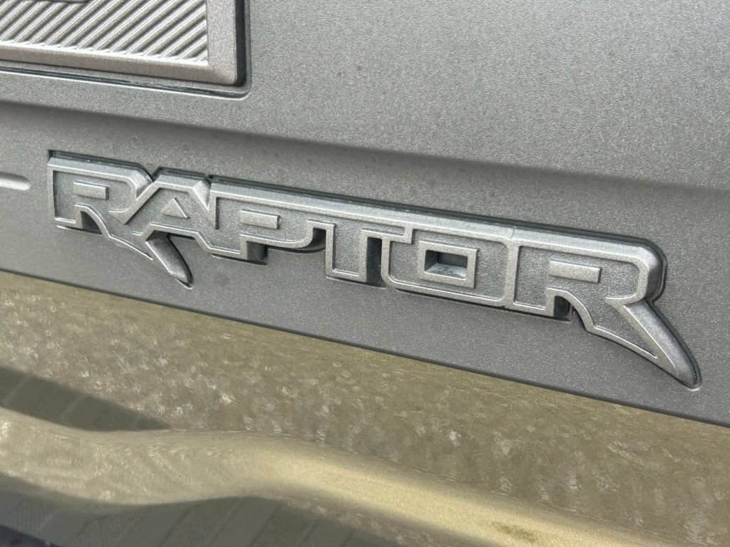 Used 2025 Ford F150 Raptor AWD/4WD image 43