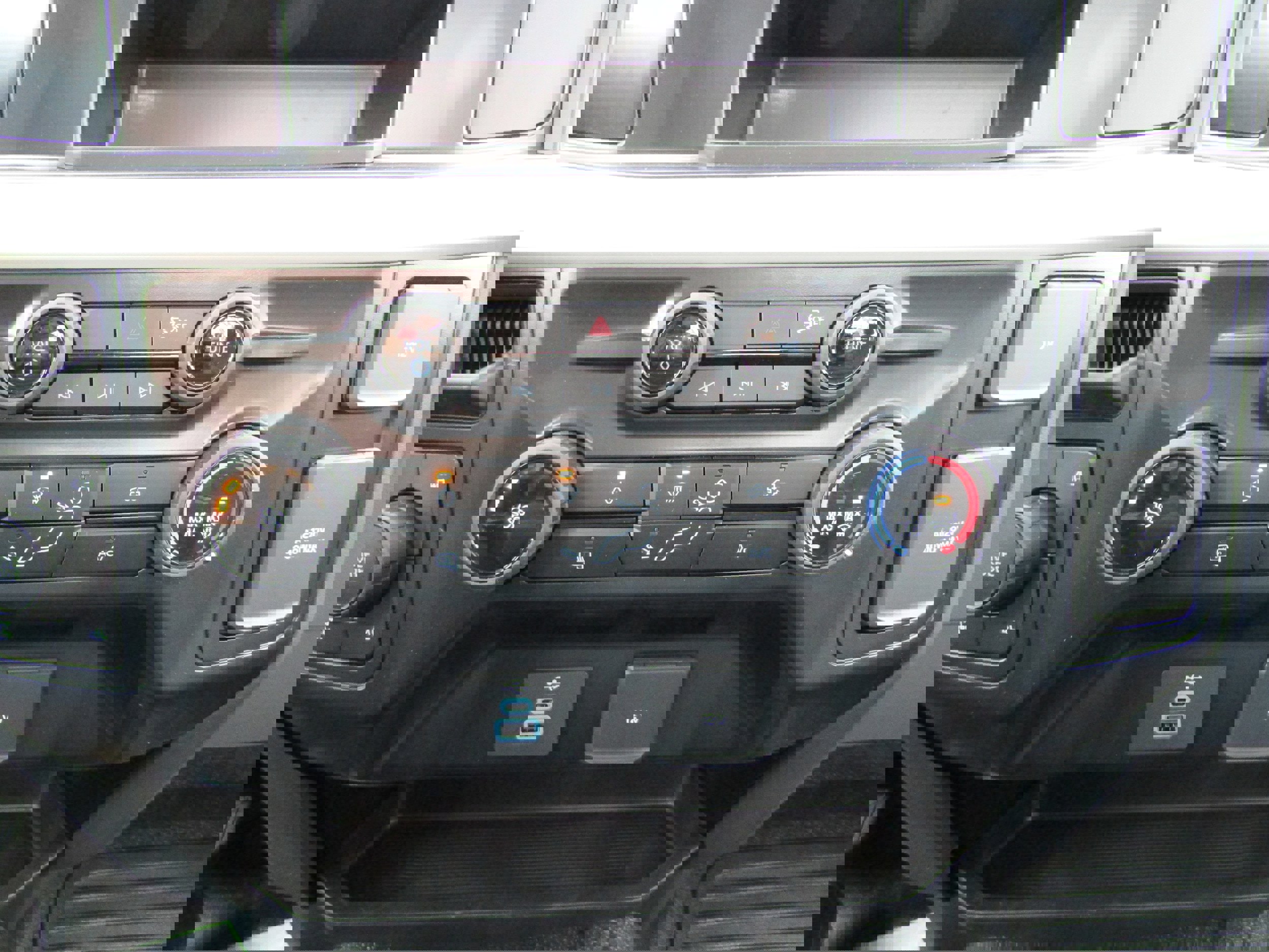 New 2025 Ford F350 XL w/ FX4 Off-Road Package image 25