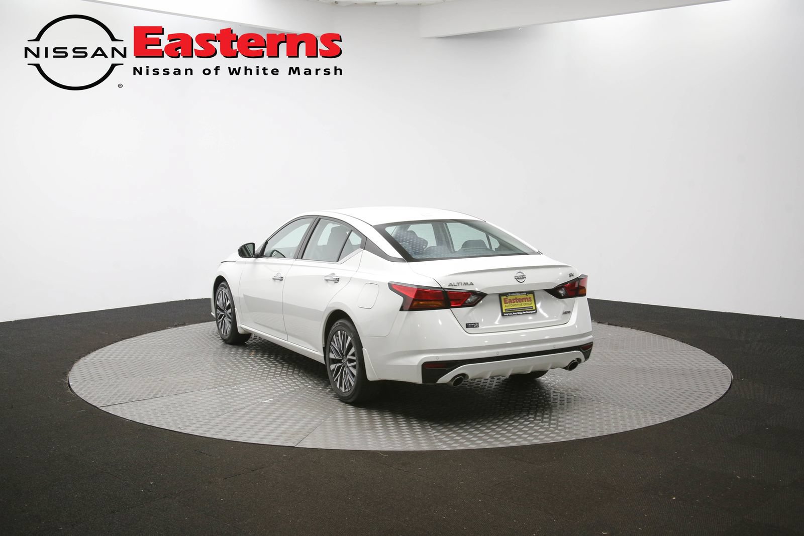 Used 2024 Nissan Altima 2.5 SV w/ SV Premium Package AWD/4WD image 64