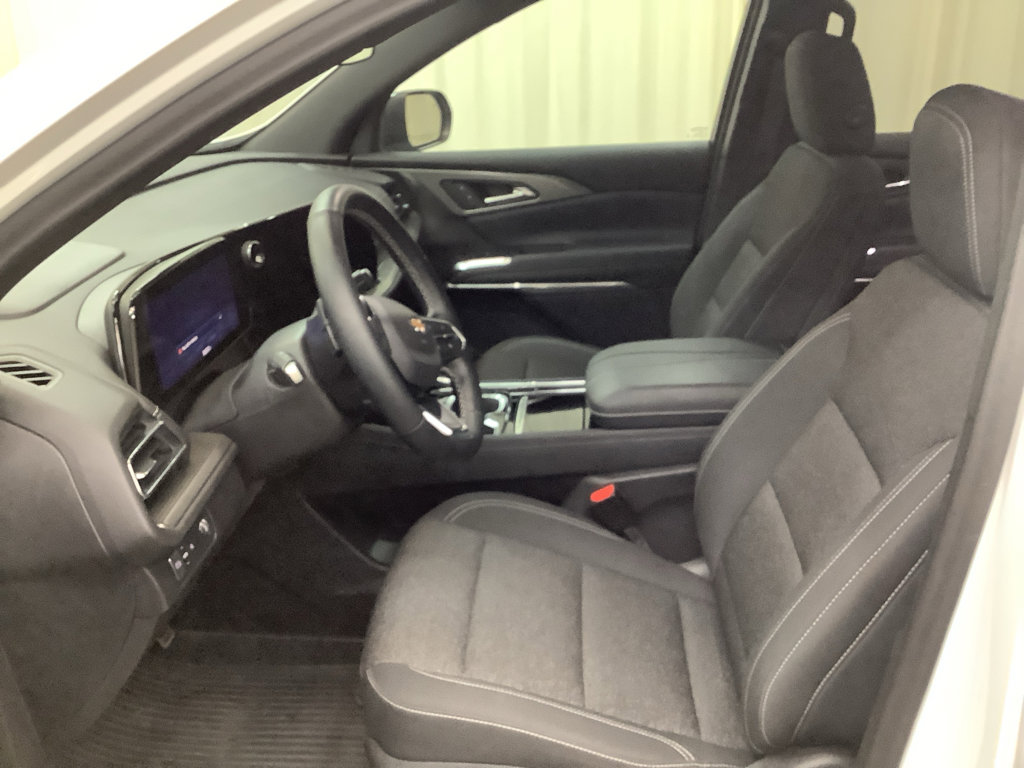 Used 2024 Chevrolet Traverse LT w/ LPO, Floor Liner Package image 14