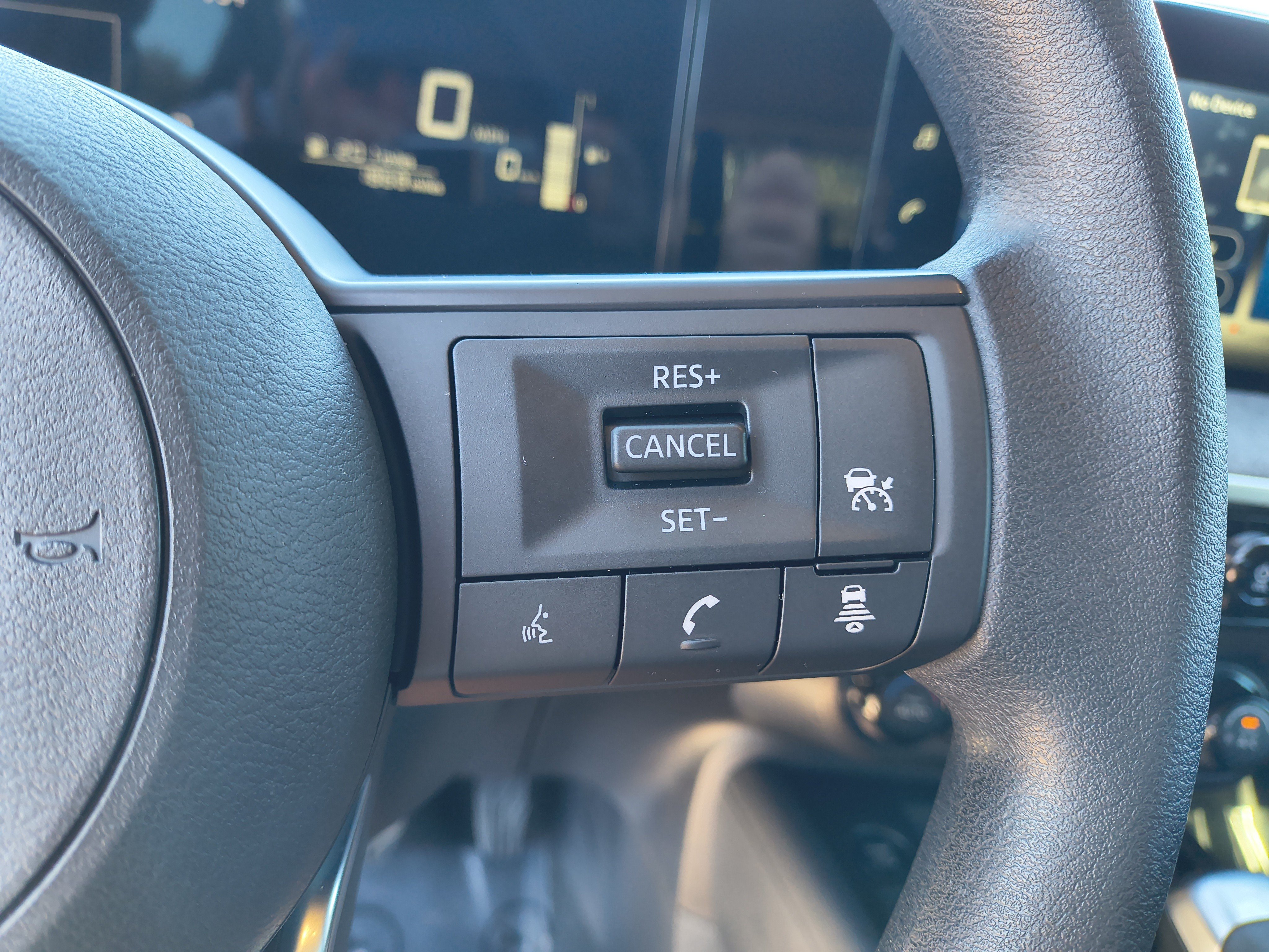 Used 2026 Nissan Kicks SV FWD image 32