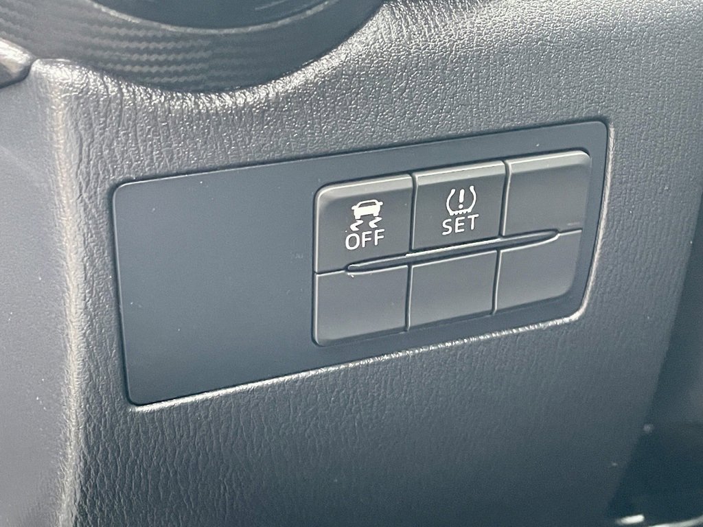 Used 2016 Scion iA image 16