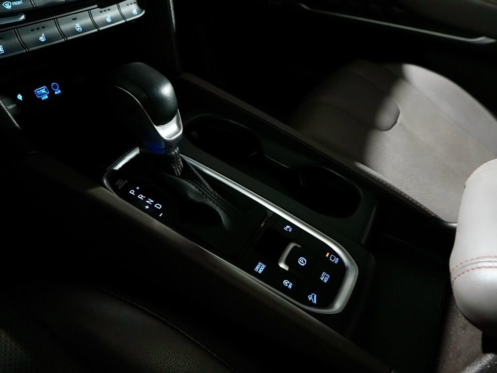 Used 2020 Hyundai Santa Fe Limited image 22