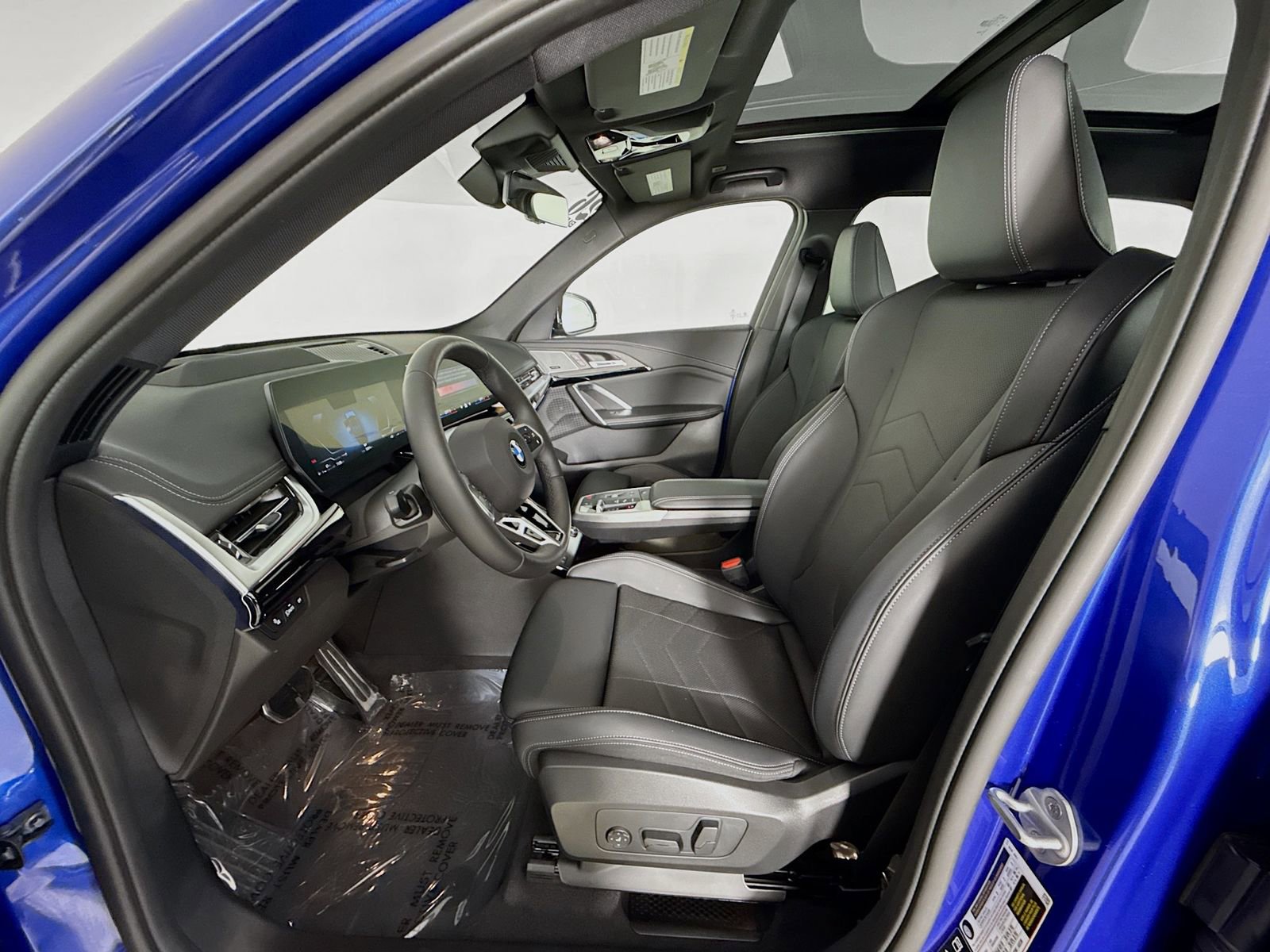 Used 2026 BMW X1 xDrive28i w/ Technology Package AWD/4WD image 22