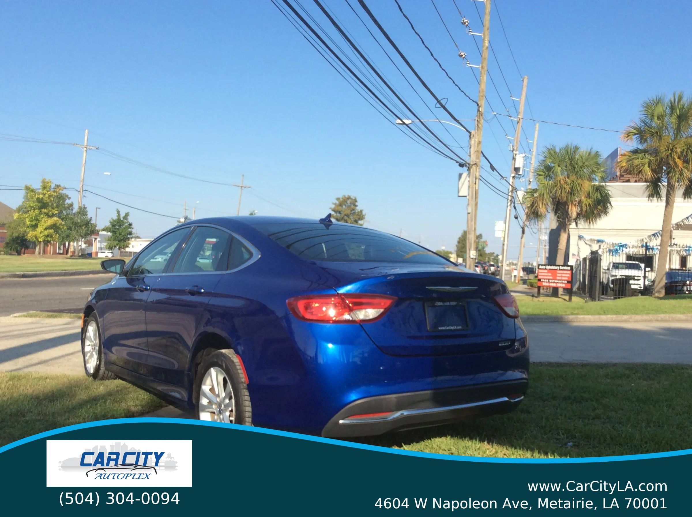 Used 2017 Chrysler 200 Limited Platinum w/ Comfort & Convenience Group image 21