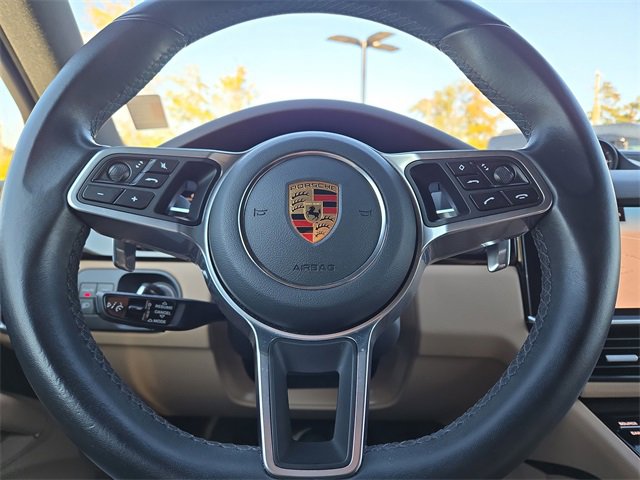 Used 2023 Porsche Cayenne image 18