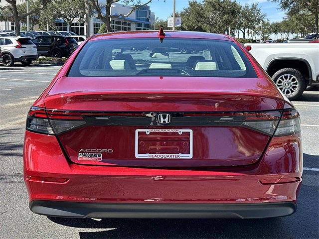 New 2025 Honda Accord LX image 4
