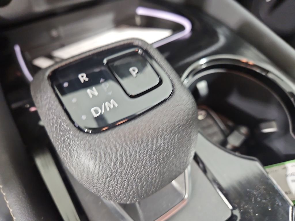 New 2026 Nissan Rogue Platinum image 23