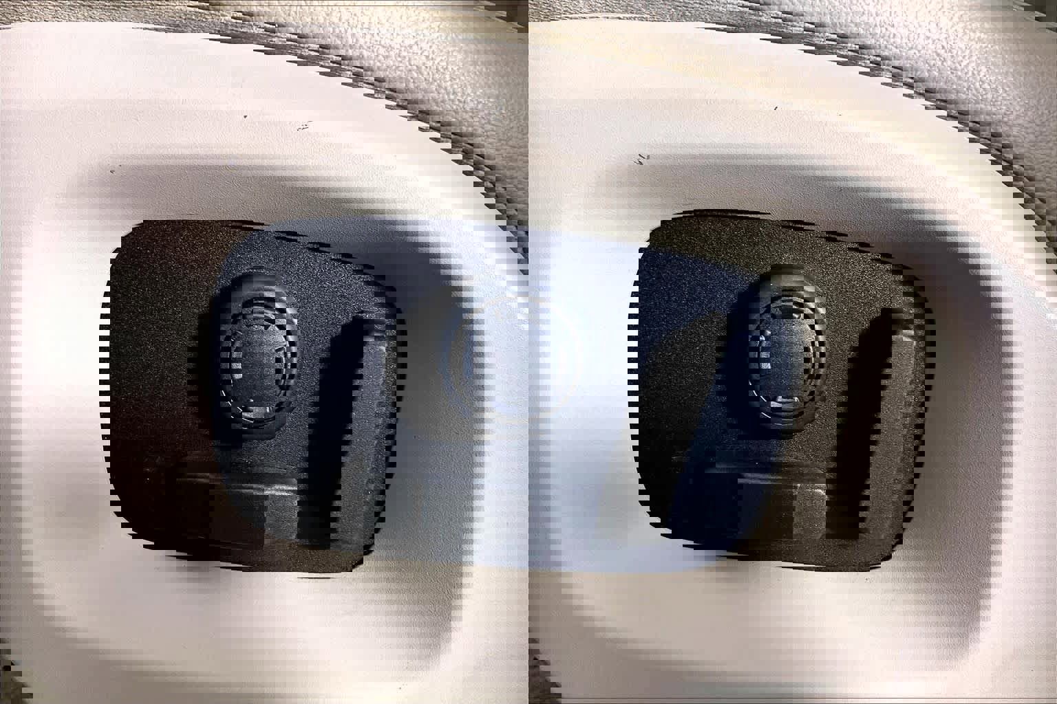 Used 2016 Land Rover Range Rover image 34