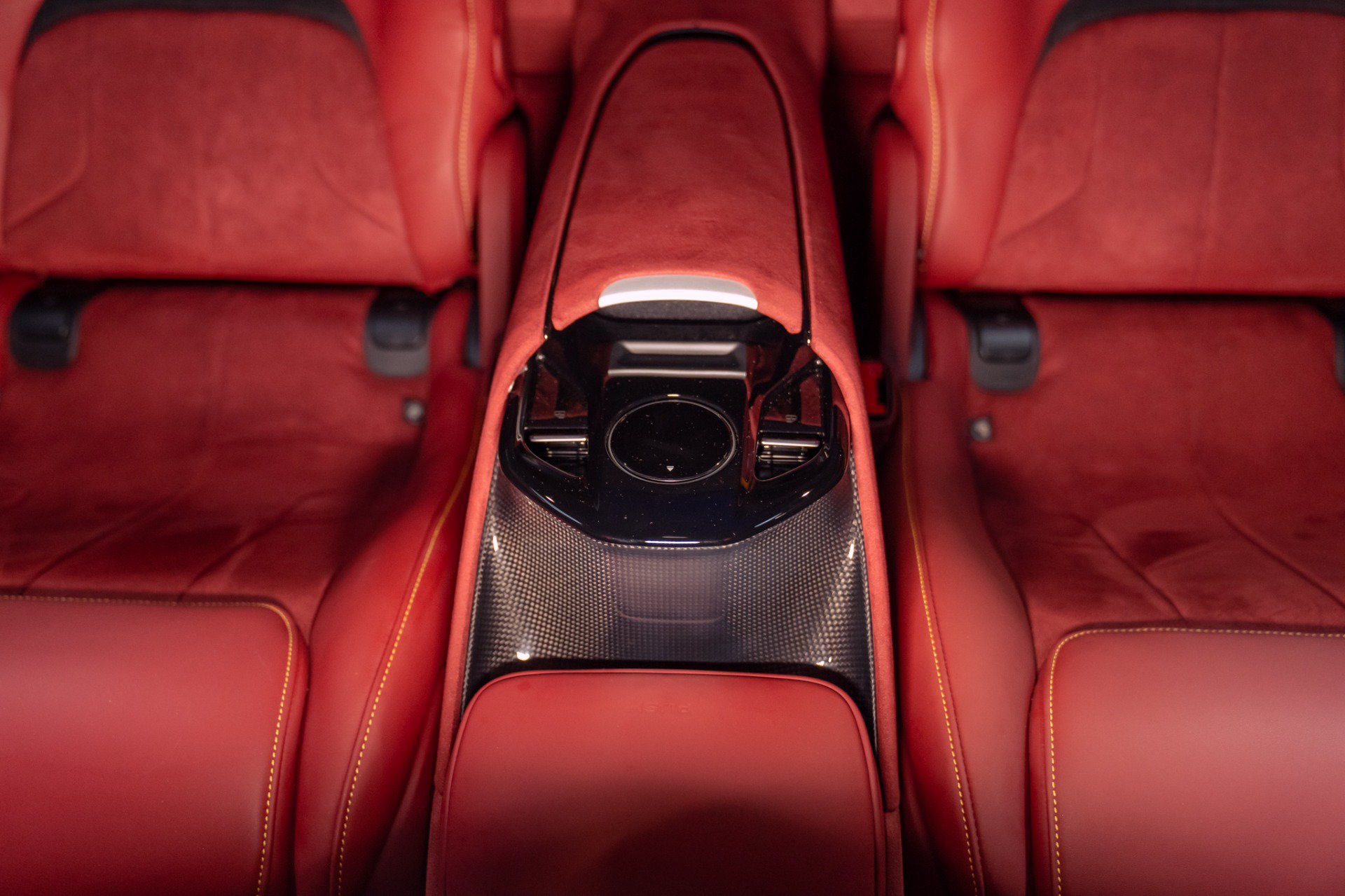 Used 2025 Ferrari Purosangue AWD/4WD image 60