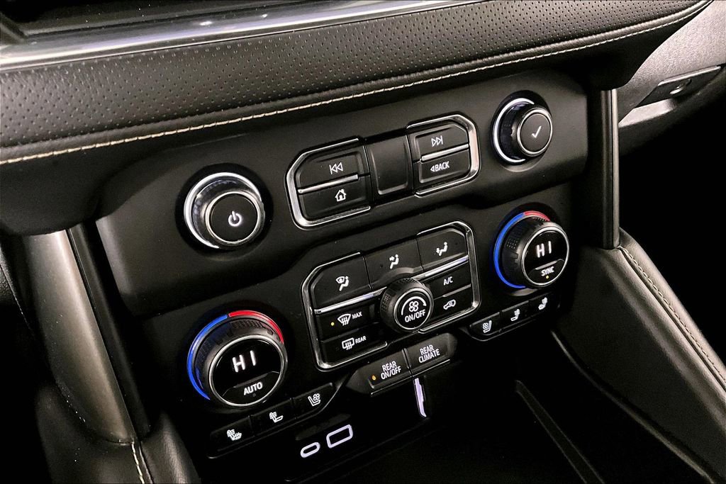 Used 2021 Chevrolet Tahoe Premier w/ Premium Package image 34