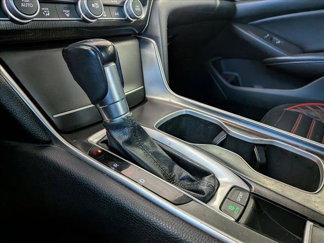Used 2018 Honda Accord Sport image 11