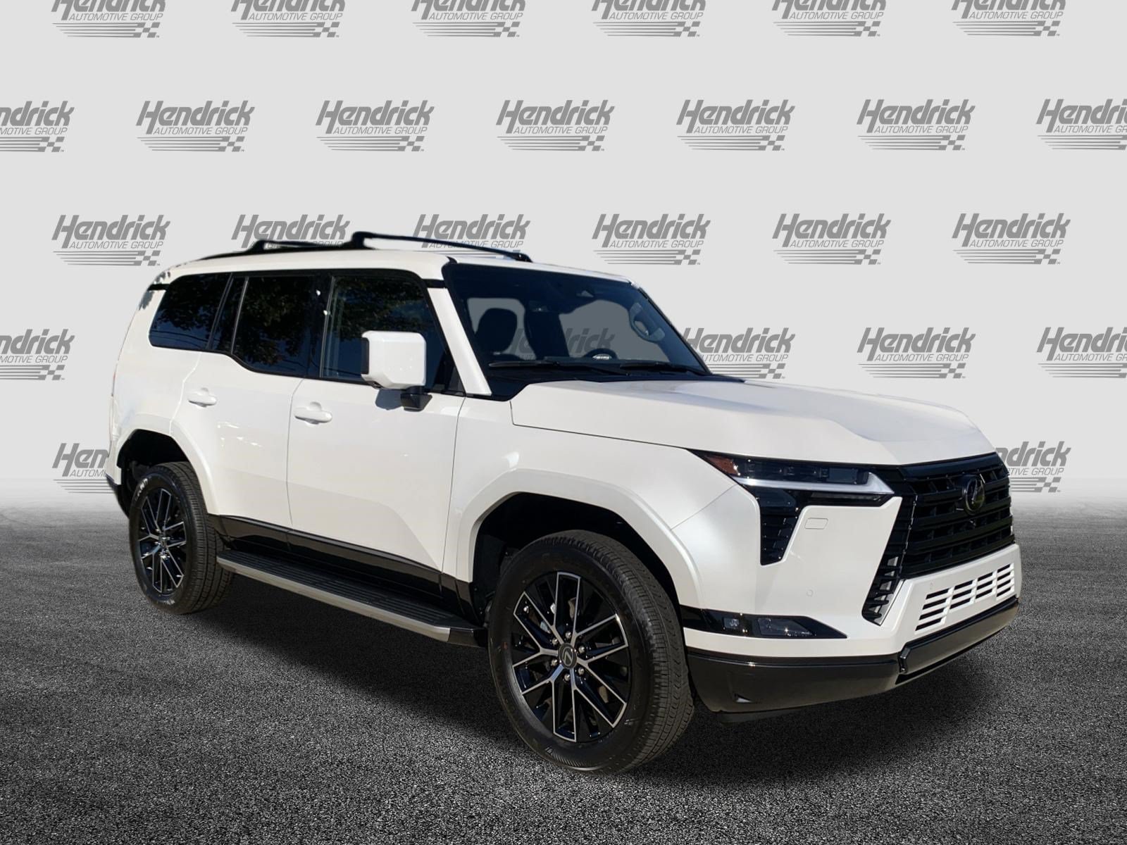 Used 2026 Lexus GX 550 w/ Accessory Package (2T) AWD/4WD image 2