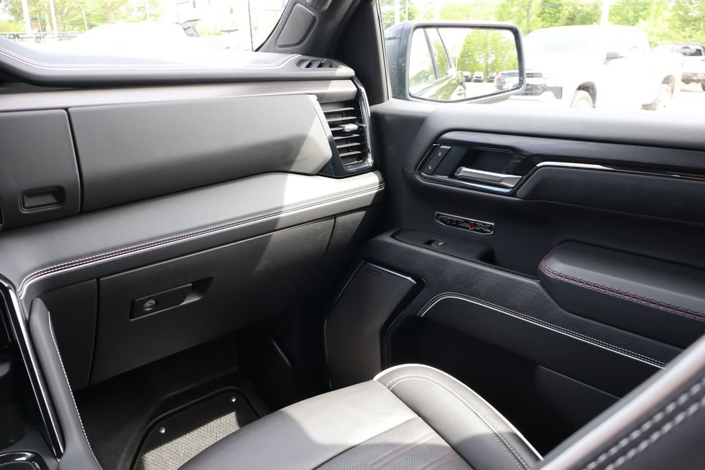 Used 2025 GMC Sierra 1500 AT4X AWD/4WD image 53