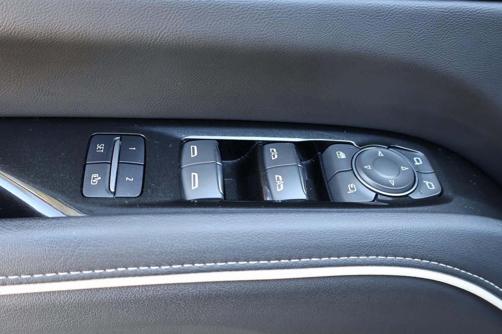 Certified 2023 Cadillac Escalade ESV Sport w/ LPO, ONYX Package image 11