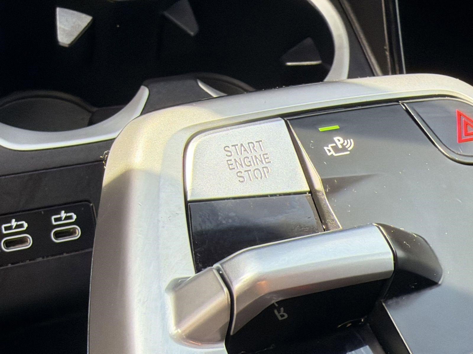 Certified 2025 BMW X2 xDrive28i image 24