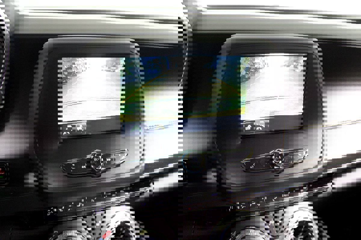 Used 2017 Chevrolet Camaro LT RWD image 20