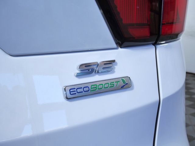 Certified 2019 Ford Escape SE FWD image 9