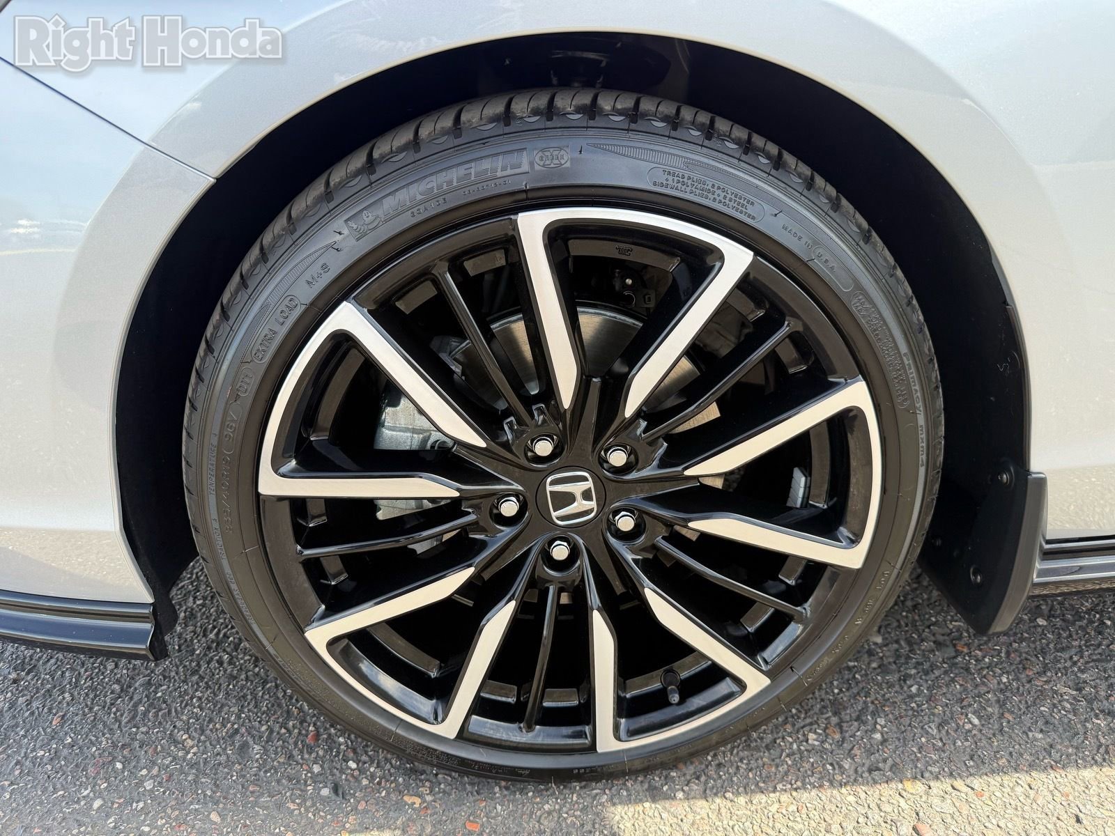 Certified 2025 Honda Accord Touring image 12