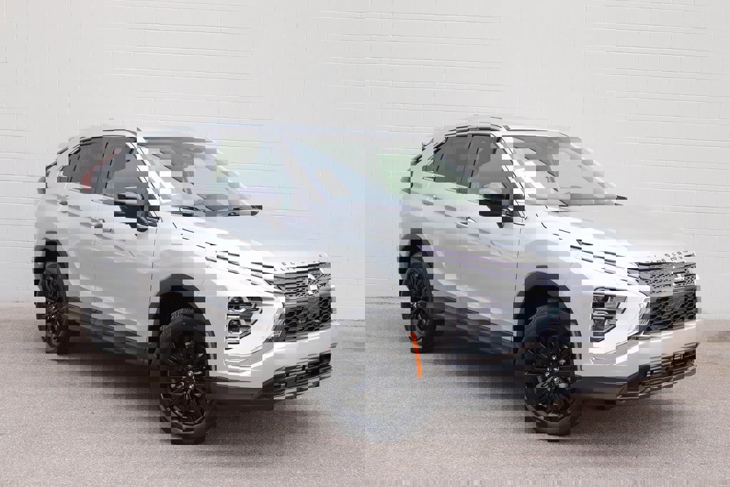 New 2026 Mitsubishi Eclipse Cross LE