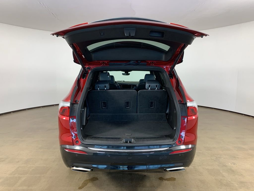 Used 2024 Buick Enclave Premium image 12