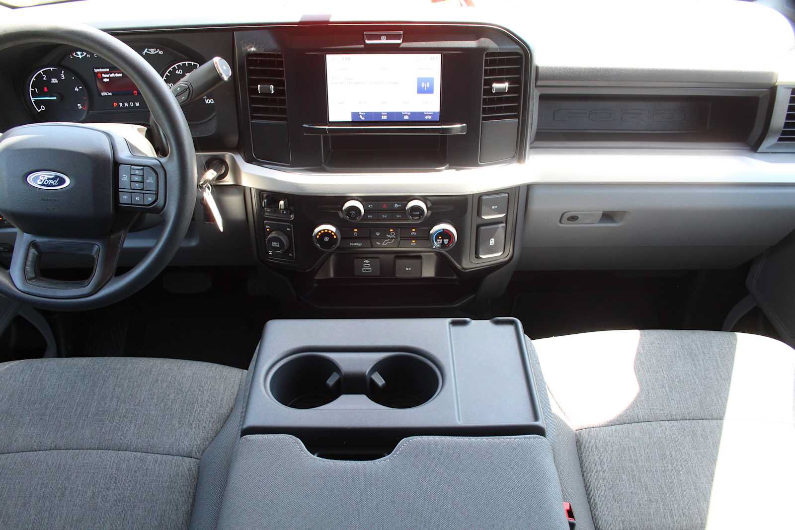 Used 2025 Ford F250 XL w/ STX Appearance Package AWD/4WD image 28