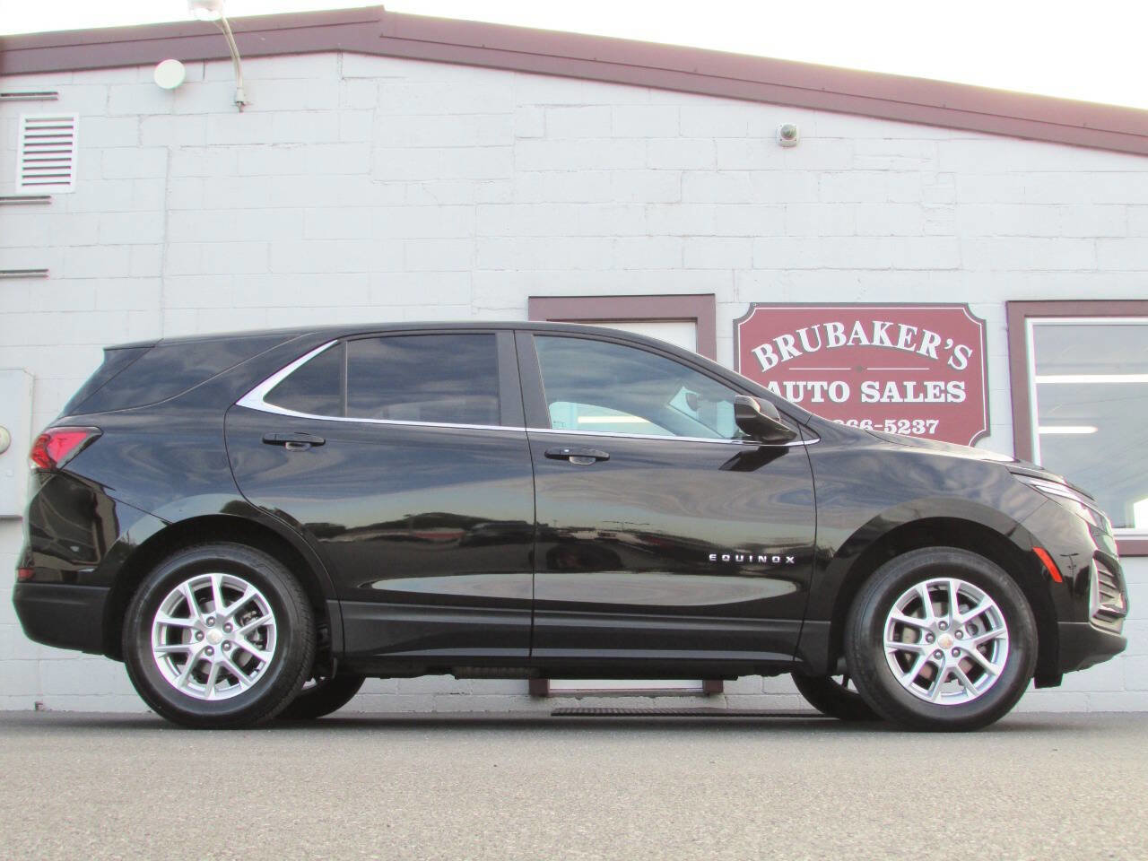 Used 2024 Chevrolet Equinox LT image 7