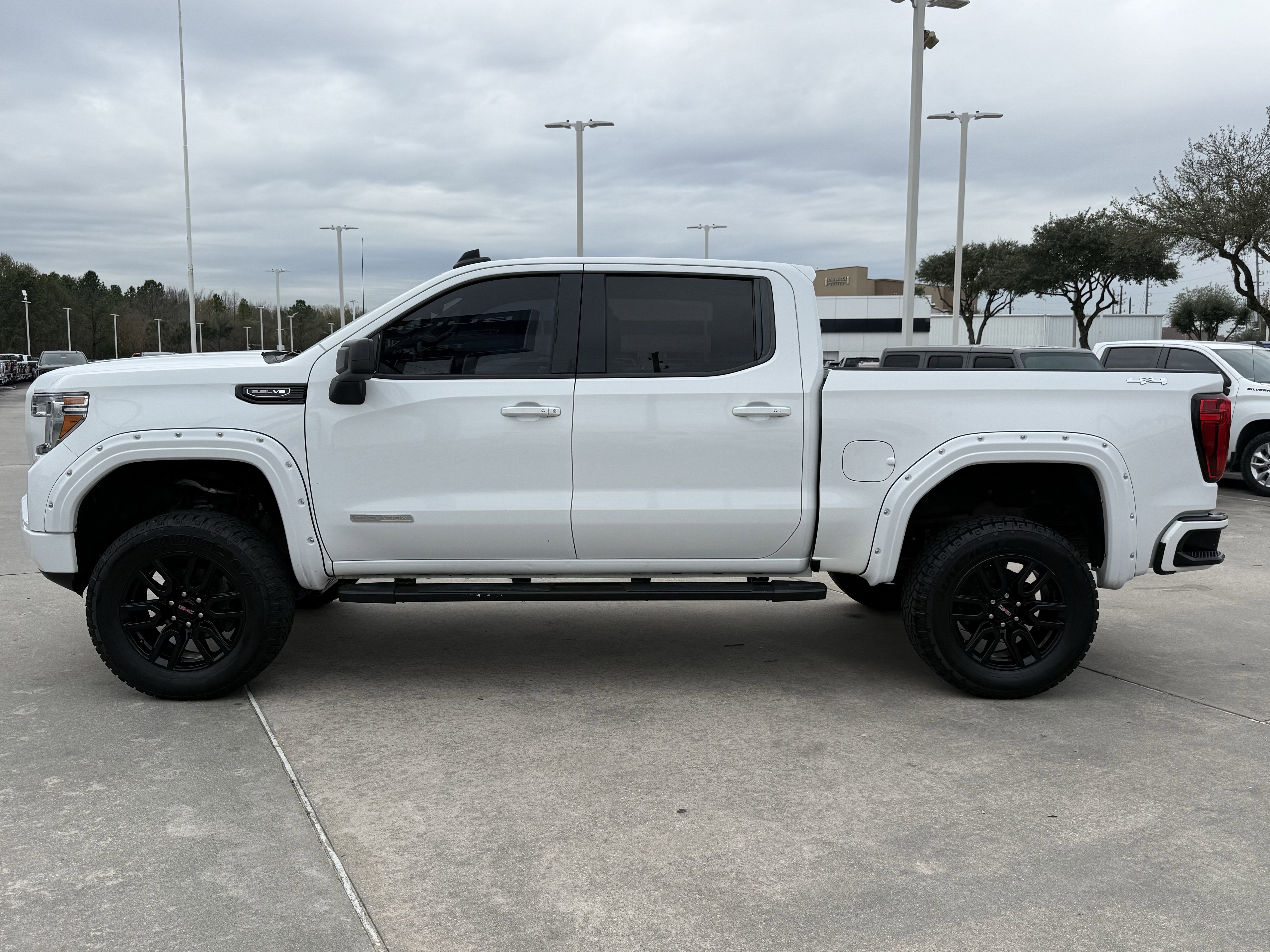 Used 2019 GMC Sierra 1500 Elevation image 8