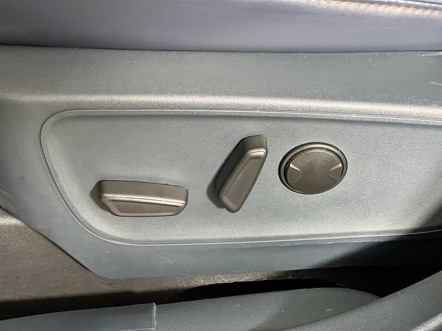 Used 2026 Ford Maverick Lariat AWD/4WD image 11