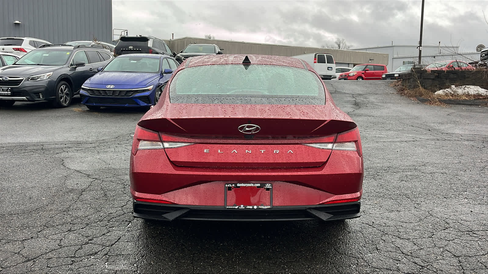 Used 2023 Hyundai Elantra SEL w/ Convenience Package image 1