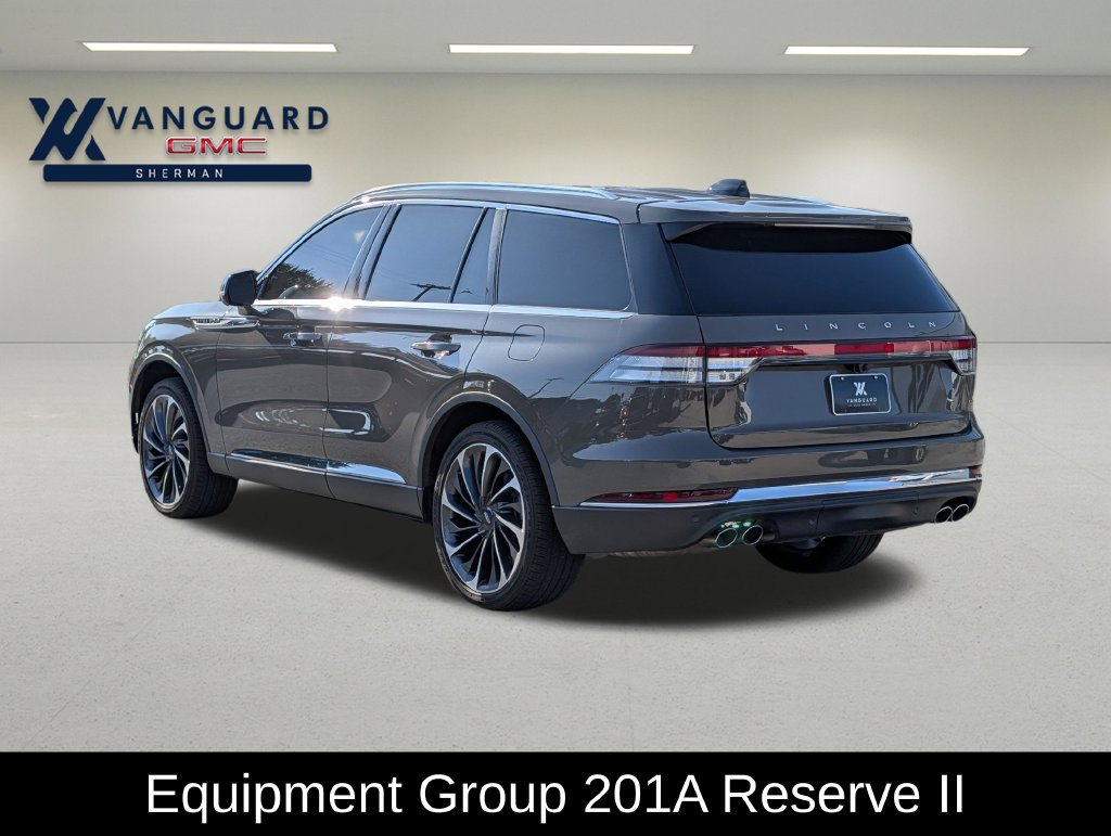 Used 2026 Lincoln Aviator Reserve AWD/4WD image 4