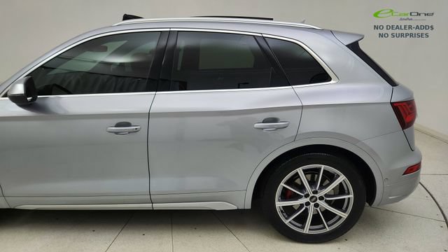 Used 2025 Audi SQ5 Prestige AWD/4WD image 11