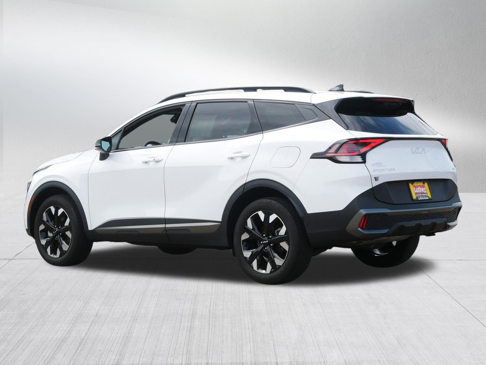 Used 2023 Kia Sportage X-Line AWD/4WD image 5